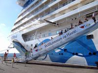 Die AIDAsol im Hafen von Arrecife &ndash; &copy; Marion Kottlos (Eberhardt TRAVEL)