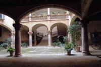 typischer Hof in der Innenstadt