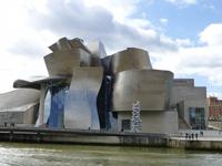 Bilbao - Guggenheimmuseum am Rio Nervion