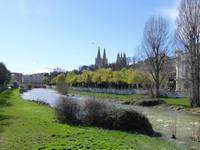 Burgos - Kathedrale mit Rio Arlanzon