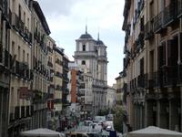 Madrid - Blick zur Jeusitenkirche vom Plaza Mayor