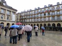 San Sebastian - Gruppe auf Plaza Mayor