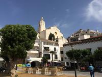572 Cadaques