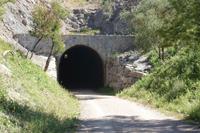 die via verde de la sierra führt durch 30 Tunnel