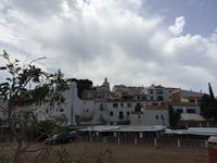586 Cadaques