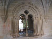 im Klostergarten von Poblet, einfach schön, der Kreuzgang