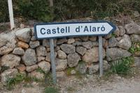Wegweiser zum Castell d´Alaró