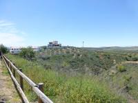 Blick auf unser Hotel von der via verde del aceite