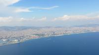 Blick auf Barcelona vom Flugzeug