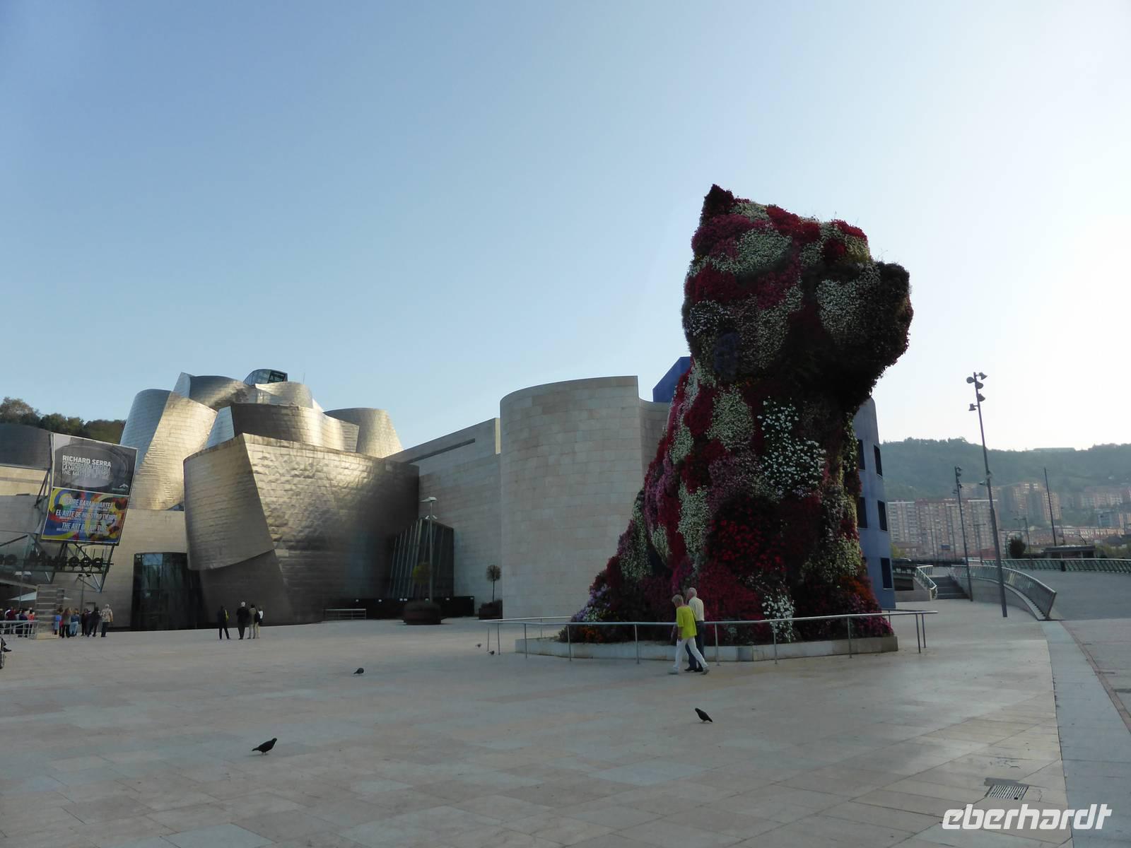 Bilbao - Puppy vor Guggenheim Museum