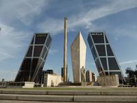 Madrid - ersten schiefen Hochhäuser