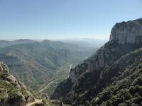 Montserrat - Blick in Tal des Flusses Llobregat