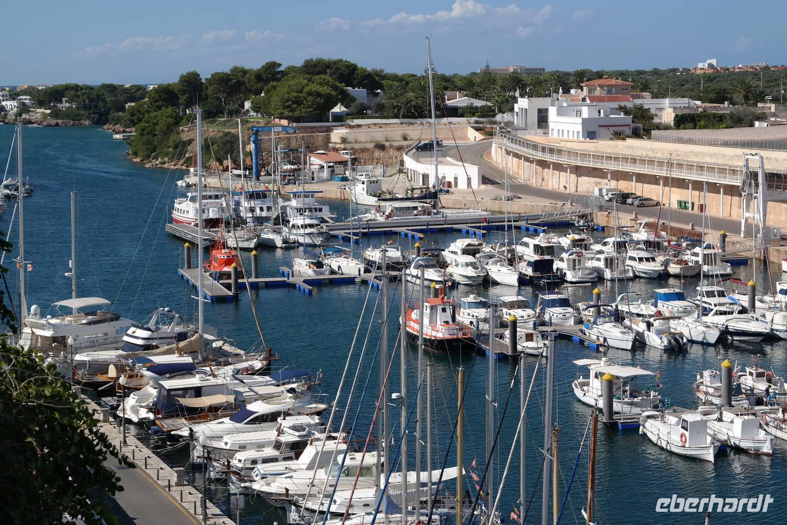 gleicher Hafen - Blick in Richtung Bucht