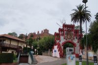 Als Universidad de Comillas errichtete Privatuniversität, heute ist die Universidad de Comillas in Madrid, aber hier ist wiederum eine Privatuniversität untergebracht
