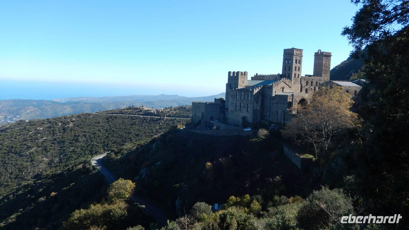 Blick auf das Kloster Sant Pere de Rodes
