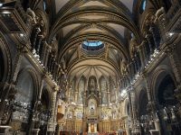 Montserrat: Kirche von Montserrat-innen