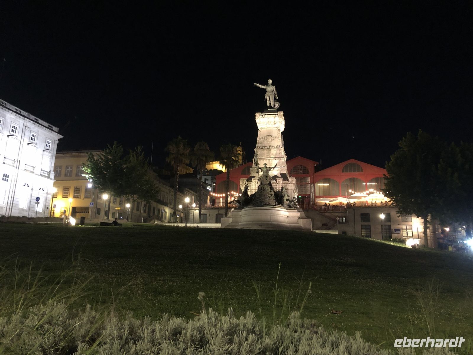 Porto bei Nacht