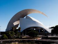 Santa Cruz, Oper