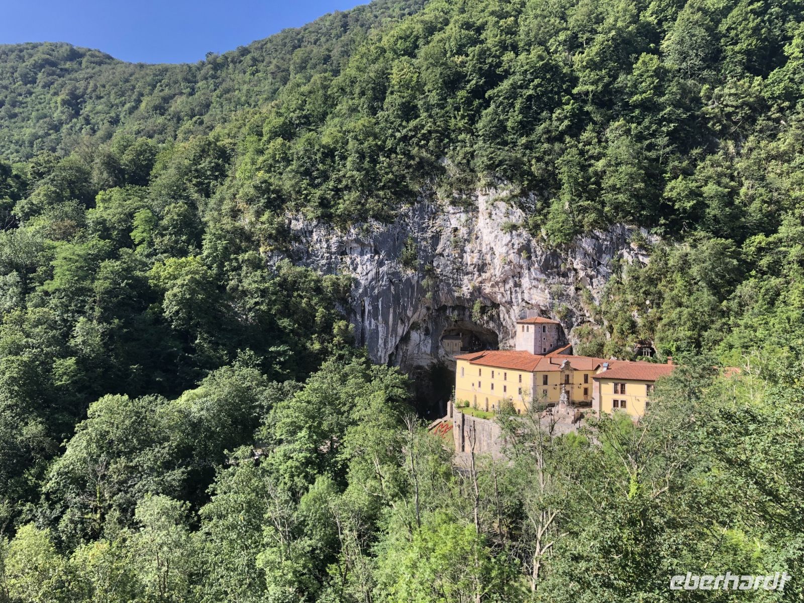Santa Cueva von der Basilika aus gesehen