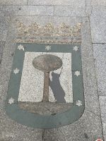 Spanien, Madrid, Bär & Erdbeerbaum