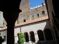 Szenen im Kloster