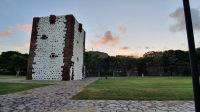 Torre del Conde im Park neben unserem Hotel