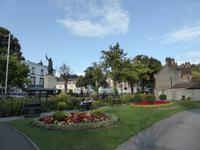 Winchester, King Alfred`s Statue