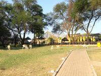 Cradle Moon Lakeside Lodge