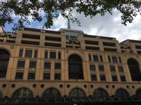 Mittagspause im Sandton City Shopping Centre in Johannesburg