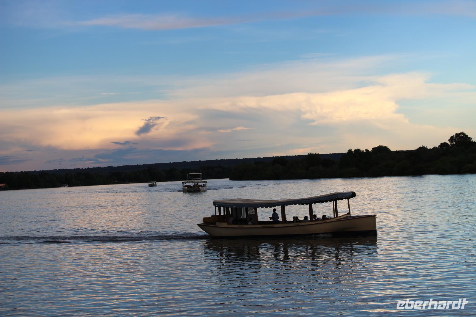 704 Sundowner-Bootsfahrt auf dem Sambesi