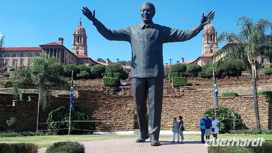 Mandela Statue in Pretoria