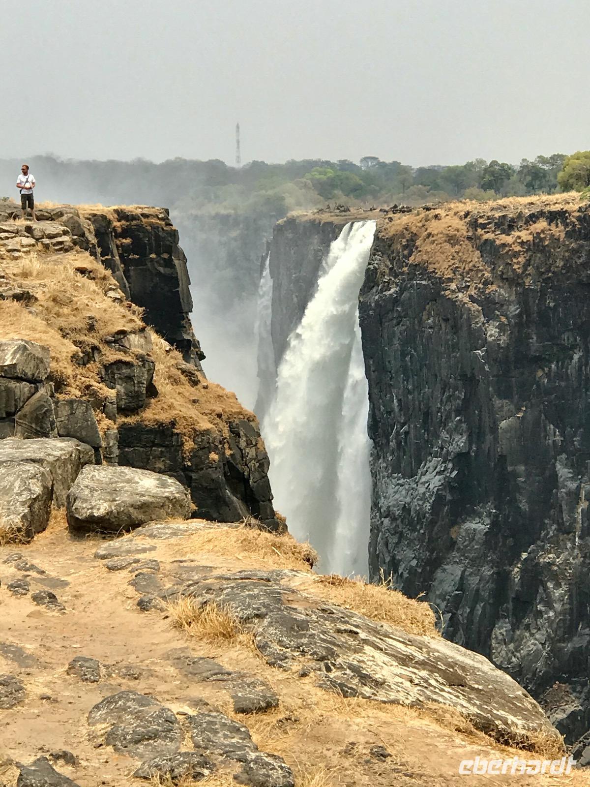 Simbabwe -Victoria Falls: Die Wasserfälle des Sambesi