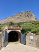 Eingang in den Weinkeller Haute Cabriere