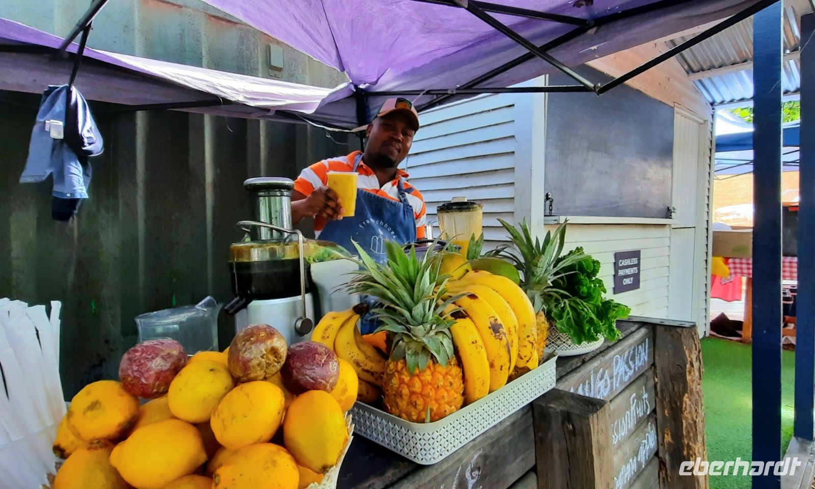 Südafrika - Farmers Market in Franschhoek