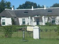 Fahrt vom Cape Agulhas nach Knysna - Swellendam (typisches kapholländisches Haus)