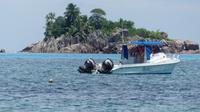 Praslin, Anse Volbert, Blick auf St. Pierre