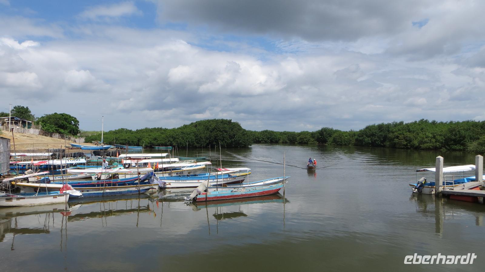 Anlegestelle in Puerto del Morro, Ecuador