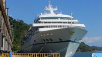 MS Amadea im Hafen von Golfito, Costa Rica