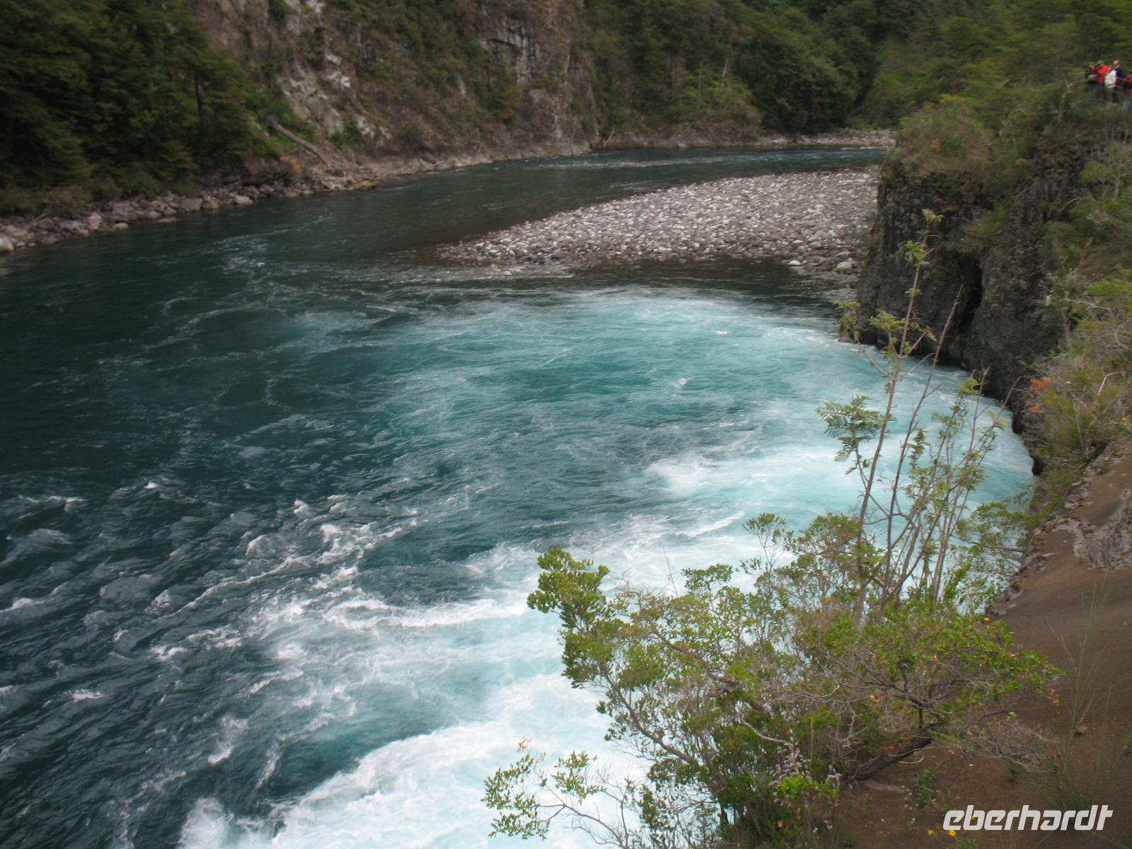Foto-Stopp am Petrohue River