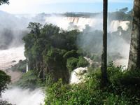 Argentinische Wasserfälle in Iguaçu