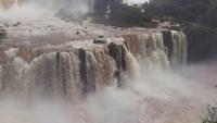 Brasilianische Wasserfälle in Iguaçu