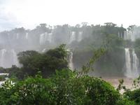 Brasilianische Wasserfälle in Iguaçu