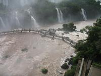 Brasilianische Wasserfälle in Iguaçu