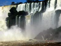 Schnellboot in die Wasserfälle
