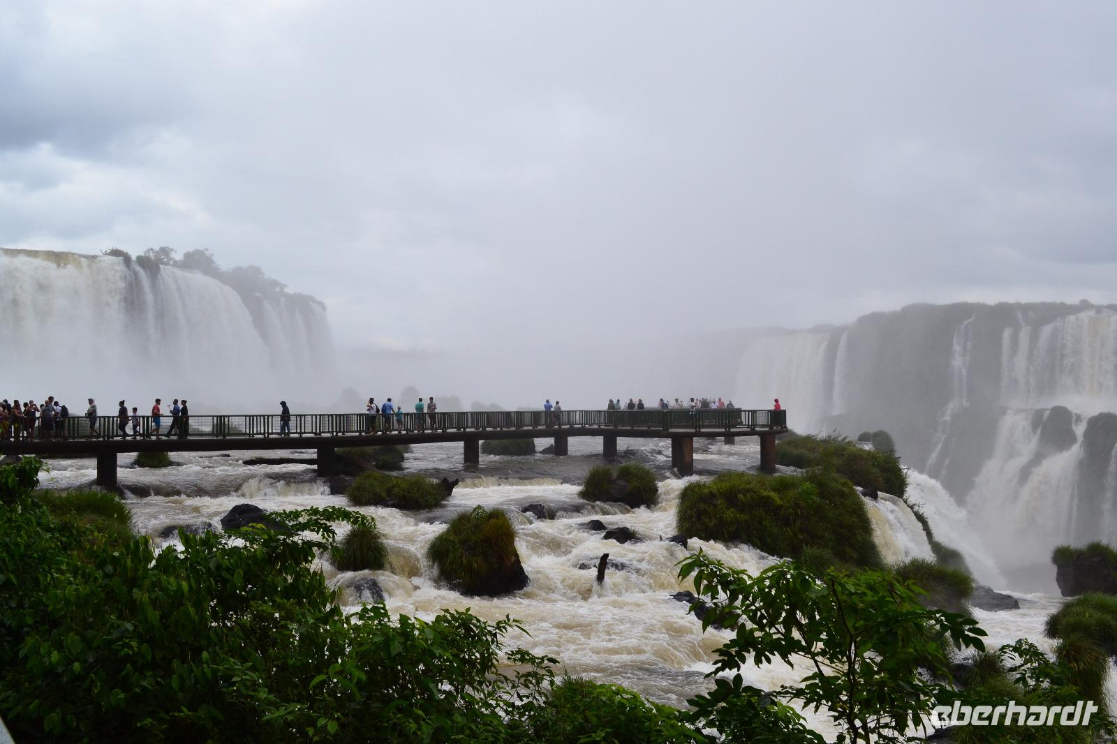 Iguazú-Wasserfälle - Teufelsschlund
