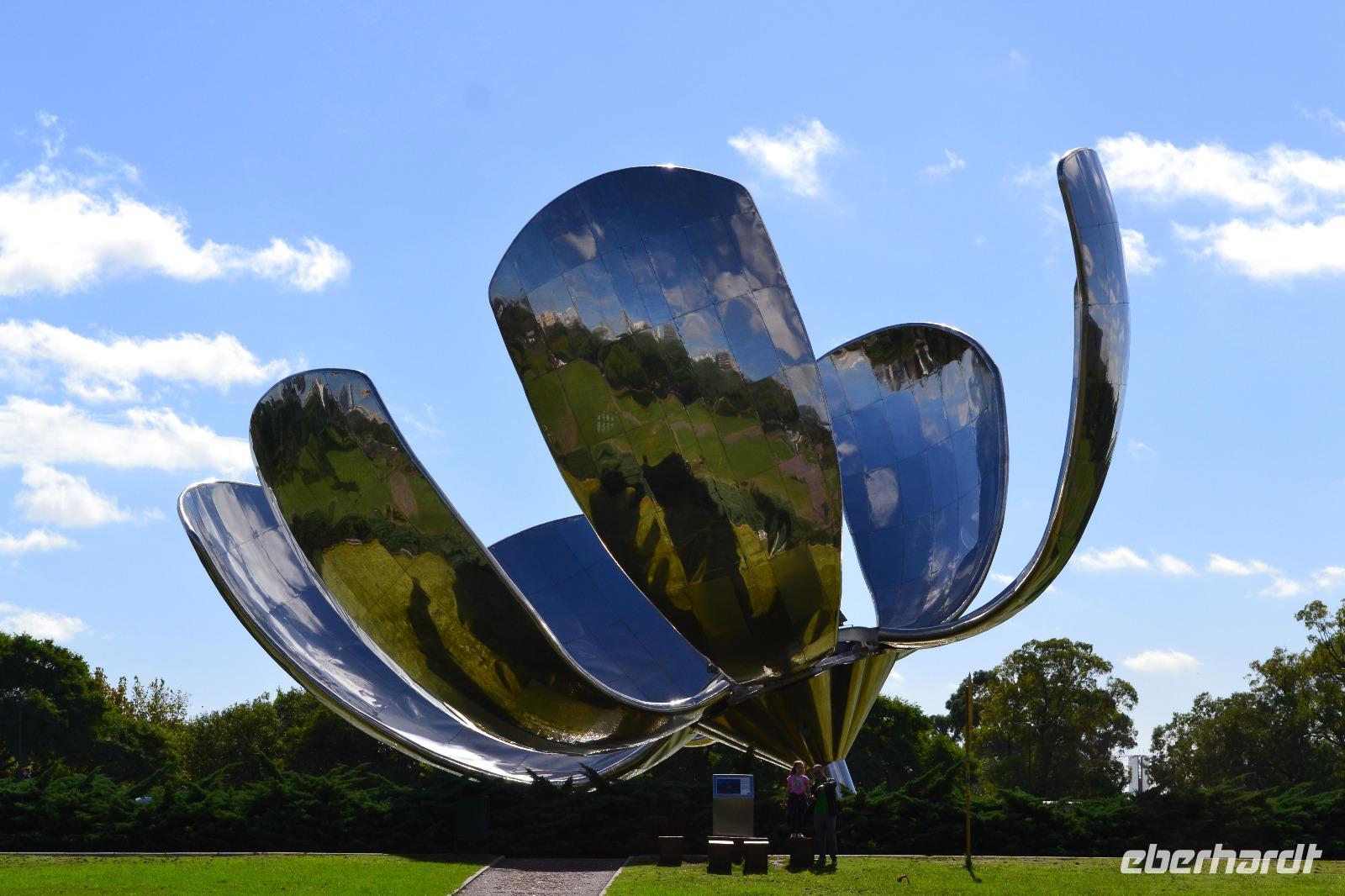 Floralis Genérica in Buenos Aires
