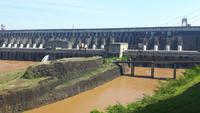 Itaipú-Wasserkraftwerk (Brasilien)