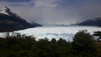 Spaziergang entlang des Gletscher Perito Moreno