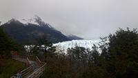 Spaziergang entlang des Gletscher Perito Moreno