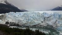 Spaziergang entlang des Gletscher Perito Moreno